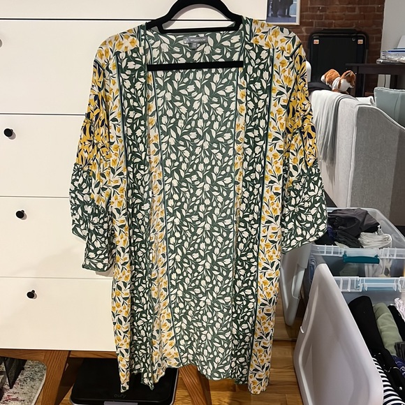 Floral Open Front Kimono/Jacket - Picture 3 of 6